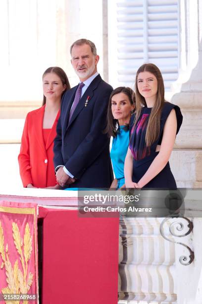 Crown Princess Leonor of Spain, King Felipe VI of Spain, Queen Letizia of Spain and Princess Sofia of Spain pose for a family photo with all the...
