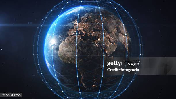 global network on planet earth - transmissão via satélite - fotografias e filmes do acervo
