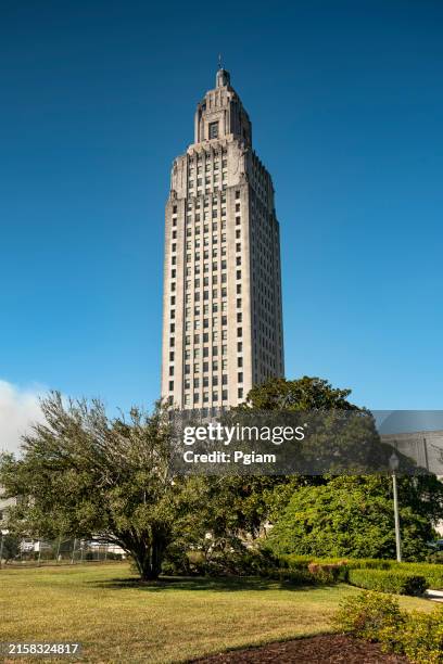 baton rouge louisiana state capitol building - louisiana stock pictures, royalty-free photos & images