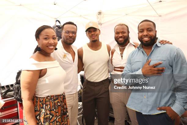 Taylor Colleton 1,247 Ronnie Young Photos & High Res Pictures - Getty Images