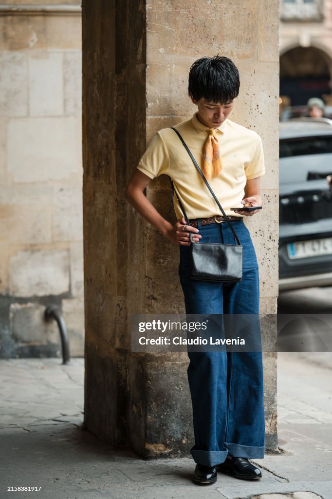 Street Style - Paris Fashion Week - Menswear Spring/Summer 2025 - Day Two
