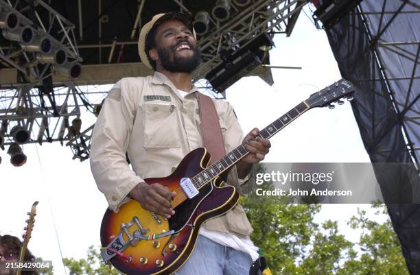 American R&B musician Cody Chestnutt plays electric guitar as he performs onstage during the Austin City Music Festival, Austin, Texas, September 19,...
