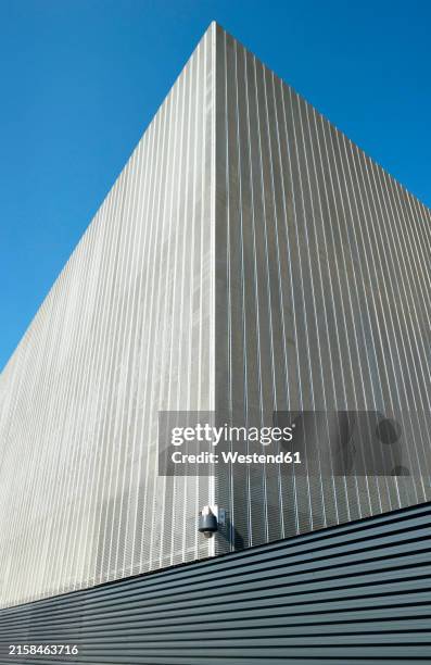 Data Center Pattern 893 Data Center Pattern Stock Photos, High-Res Pictures, and Images ...
