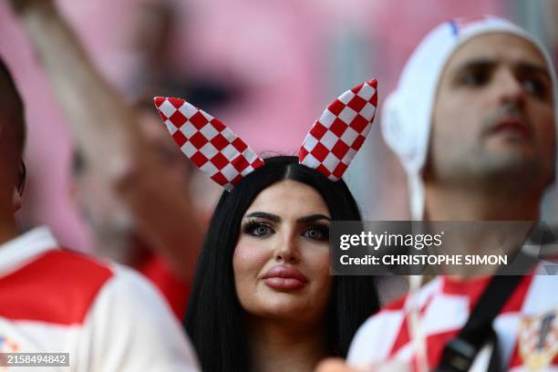 Italian Blogger Rabbitears 42 Euro Rabbit Stock Photos, High-Res Pictures, and Images - Getty Images