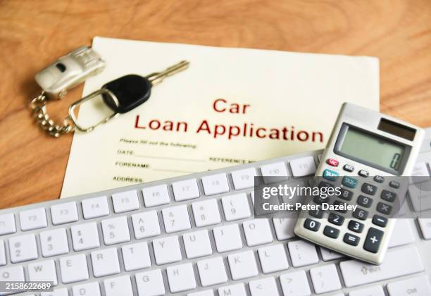 car loan application - autokredit stock-fotos und bilder