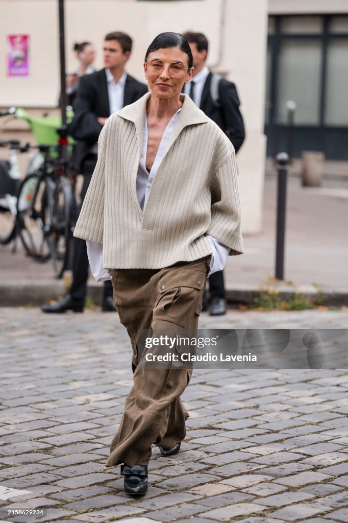 Street Style - Paris Fashion Week - Menswear Spring/Summer 2025 - Day Three