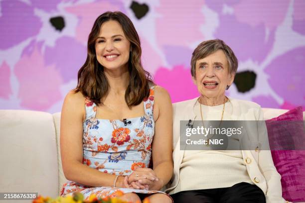 49,105 Jennifer Garner Photos & High Res Pictures - Getty Images