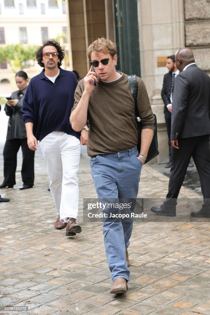 Loewe: Outside - Paris Fashion Week - Menswear Spring/Summer 2025