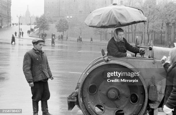 Steamroller Driver 1,664 Steam Rollers Stock Photos, High-Res Pictures, and Images - Getty ...