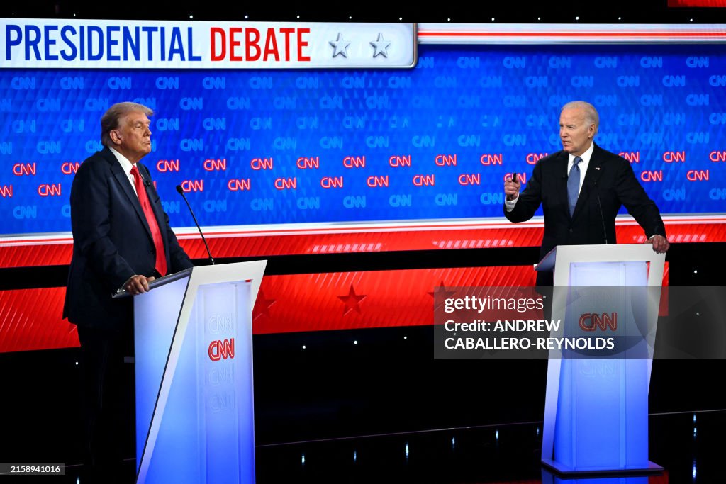 TOPSHOT-US-VOTE-POLITICS-DEBATE-BIDEN-TRUMP