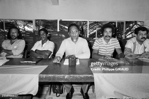 Alain Michel, Yann Céléné Uregeï et Robert Sae à la conférence des mouvements indépendantistes des DOM-TOM en Guadeloupe, le 7 avril 1985.