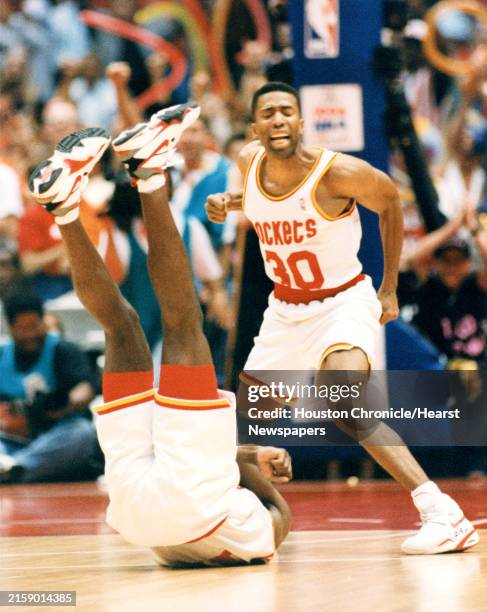 Maxwell Riddle Pointer 212 Vernon Smith Basketball Stock Photos, High-Res Pictures, and Images ...