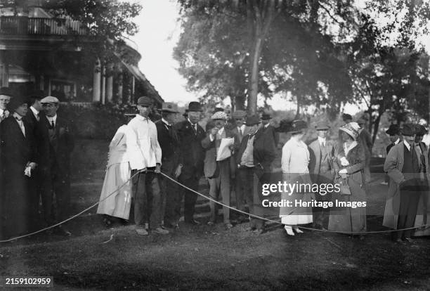 Taft, Brookline, 1913. Shows President William H. Taft at open championship of the U.S. Golf Association at the Country Club in Brookline,...
