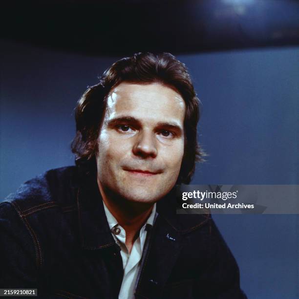 Literarisches Colloquium, auch: Das literarische Colloquium, ZDF Literatursendung Gesprächsthema: Ein dutzend Modewörter, mit Schriftsteller Peter...