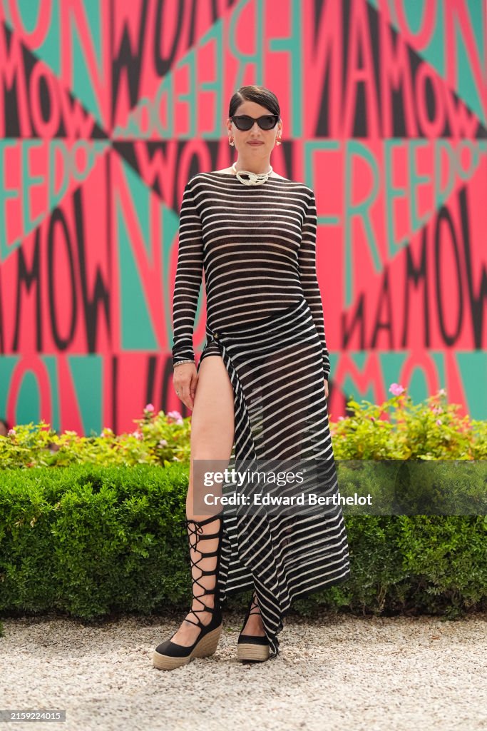 Street Style - Paris Fashion Week - Haute Couture Fall/Winter 2024/2025 - Day One