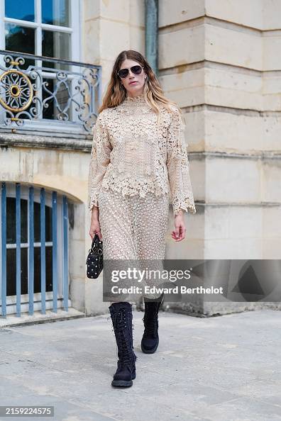 Street Style - Paris Fashion Week - Haute Couture Fall/Winter 2024/2025 - Day One Street Style - Paris Fashion Week - Haute Couture Fall/Winter 2024/2025 - Day One