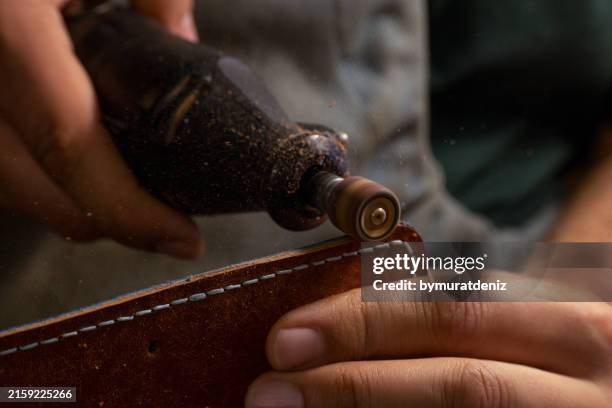 utensile per levigare e lucidare i bordi - cucitura foto e immagini stock