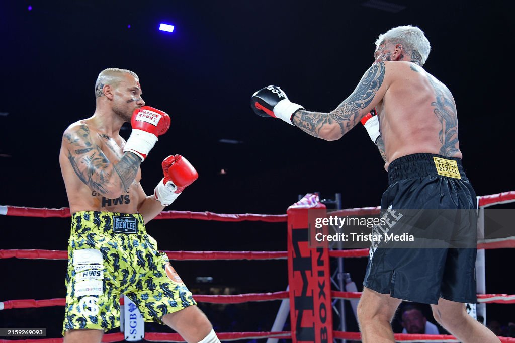 Boxing Hanson Eric Sindermann and Jörg Hansen during the