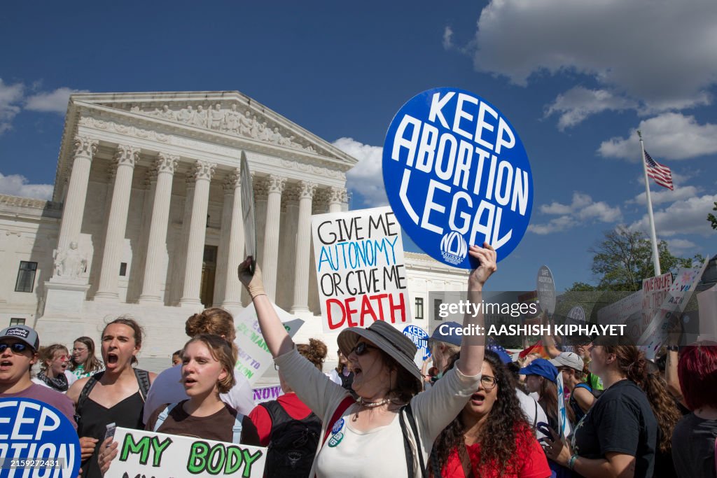 Abortion-Rights-Activists-Protest-Washington-DC