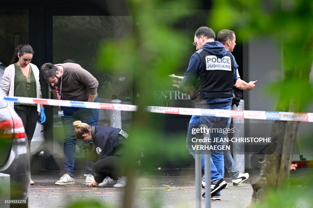 TOPSHOT-FRANCE-CRIME