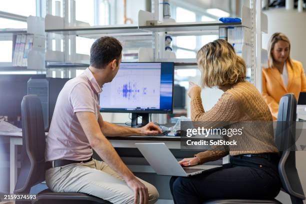 from questions to answers§ - finding stock pictures, royalty-free photos & images