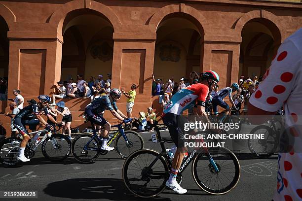 Lotto Dsty Rider 33,173 Belgian Lotto Stock Photos, High-Res Pictures, and Images ...