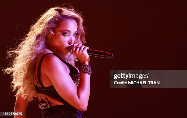 3 155 Tinashe Singer Stock Photos High Res Pictures And Images 3-155-tinashe-singer-stock-photos-high-res-pictures-and-images