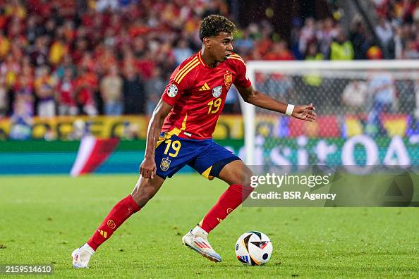 Lamine Yamal Of Spain Dribbles During The Round Of 16 UEFA EURO lamine-yamal-of-spain-dribbles-during-the-round-of-16-uefa-euro