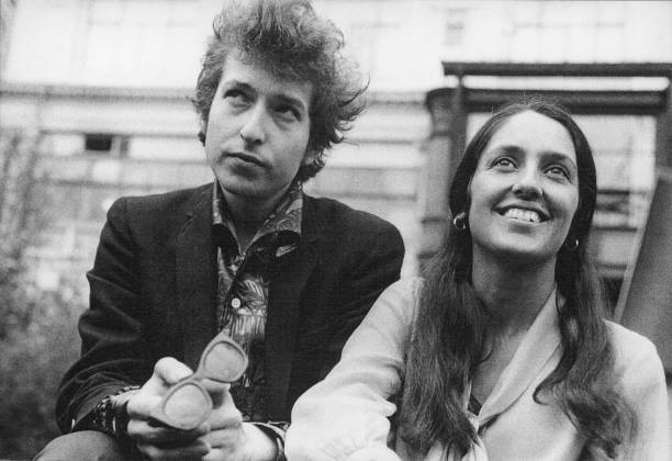 Bob Dylan and Joan Baez, London, 1965.