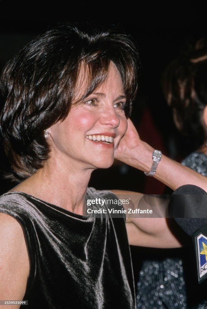 Sally Field, 1998
