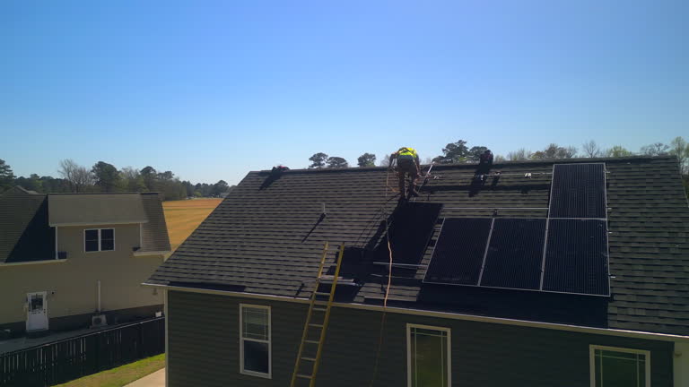https://media.gettyimages.com/id/2159531321/video/solar-panel-install-safety-harness-sustainable-energy-orbit.jpg?b=1&s=640x640&k=20&c=CzUFafwlz1d95Q7zpz4HrIlzDMNuHHmWeVa_f0BkKaE=