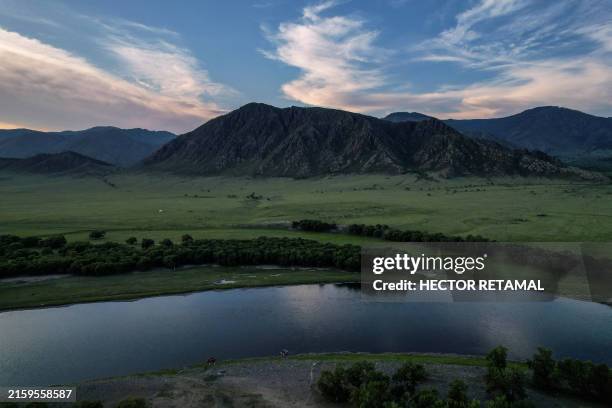 77 Bulgan Province Stock Photos, High-Res Pictures, and Images - Getty ...