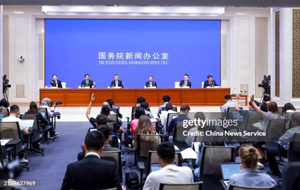 Li Yimming 65 Li Yiming Stock Photos, High-Res Pictures, and Images - Getty Images