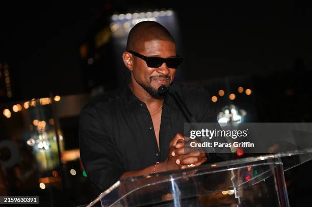 Honoree Usher accepts the ASCAP Voice of the Culture Award during the 2024 Celebration of ASCAP Top Rhythm & Soul Music Songwriters and Publishers...