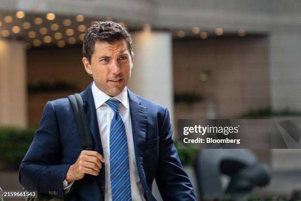 Dan Rocca 794 Sue Chan Stock Photos, High-Res Pictures, and Images - Getty Images