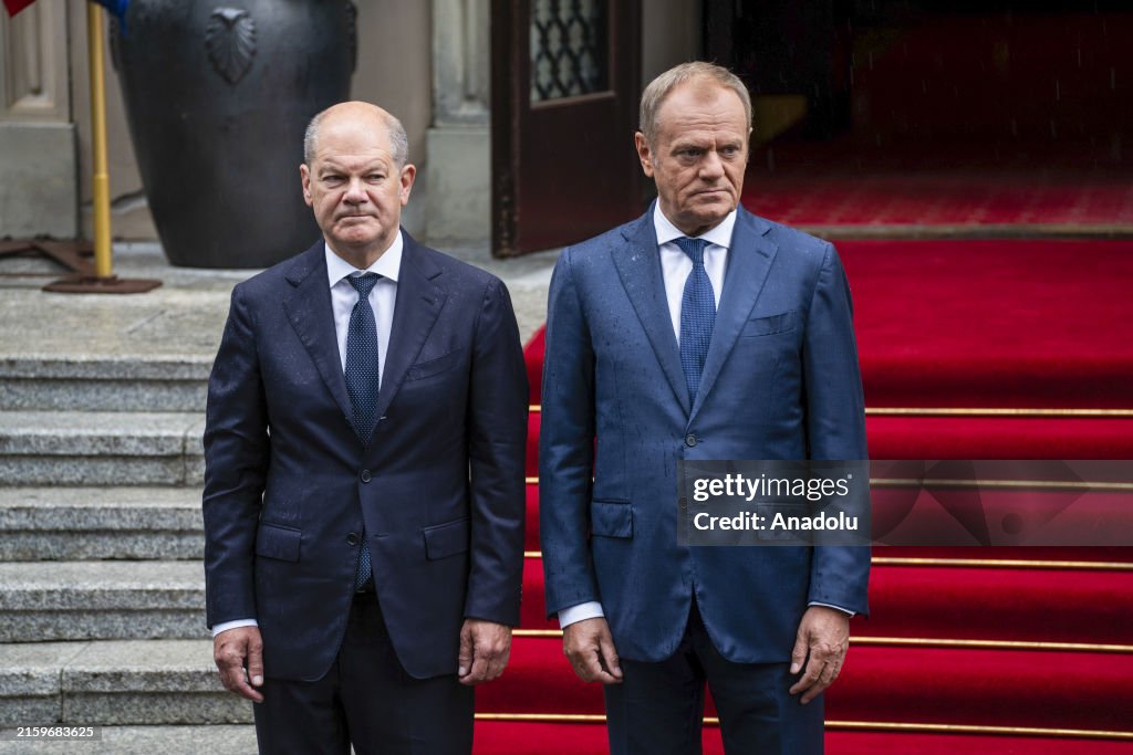 Donald Tusk and Olaf Scholz present in Poland for Polish-German intergovernmental consultations