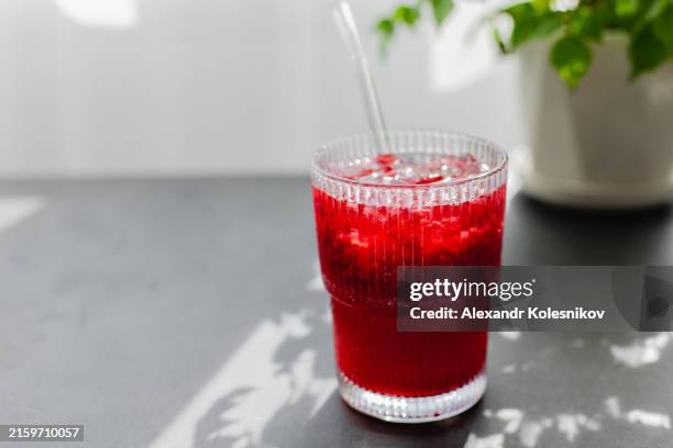 V Raspberry Lemonade Glass 131 Raspberry Lemonade Stock Photos, High-Res Pictures, and Images ...