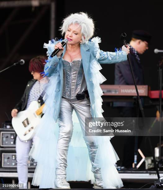 21,093 Cyndi Lauper Photos & High Res Pictures Getty Images