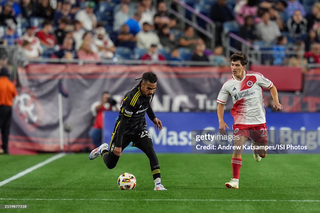 Columbus Crew v New England Revolution