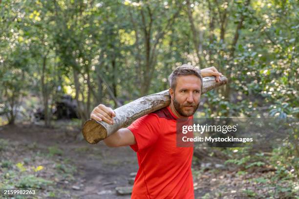 Man Log Riding 1,250 Log Workout Stock Photos, High-Res Pictures, and Images - Getty ...