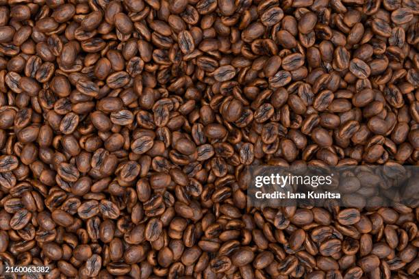 roasted coffee beans background. 3d pattern, design element. - too much advertising stock pictures, royalty-free photos & images