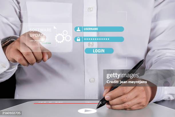 interactive virtual screen for video and data updates - programmierschnittstelle stock-fotos und bilder