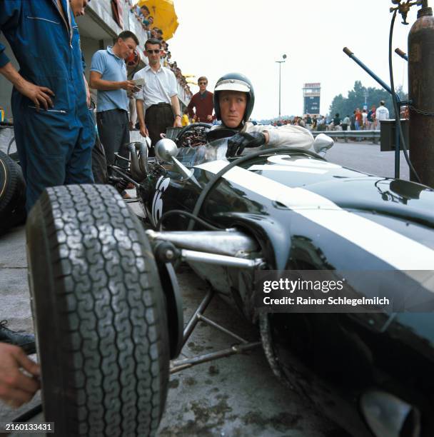 Kyle Rindt 2.296 Jochen Rindt Fotos Stock Photos, High-Res Pictures, and Images ...