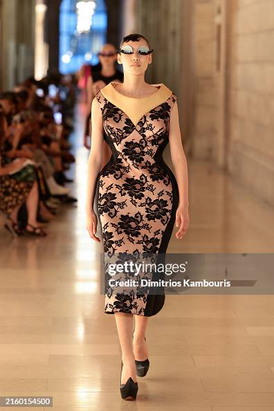 Marc Jacobs Fall 2024 Runway - Show Marc Jacobs Fall 2024 Runway - Show