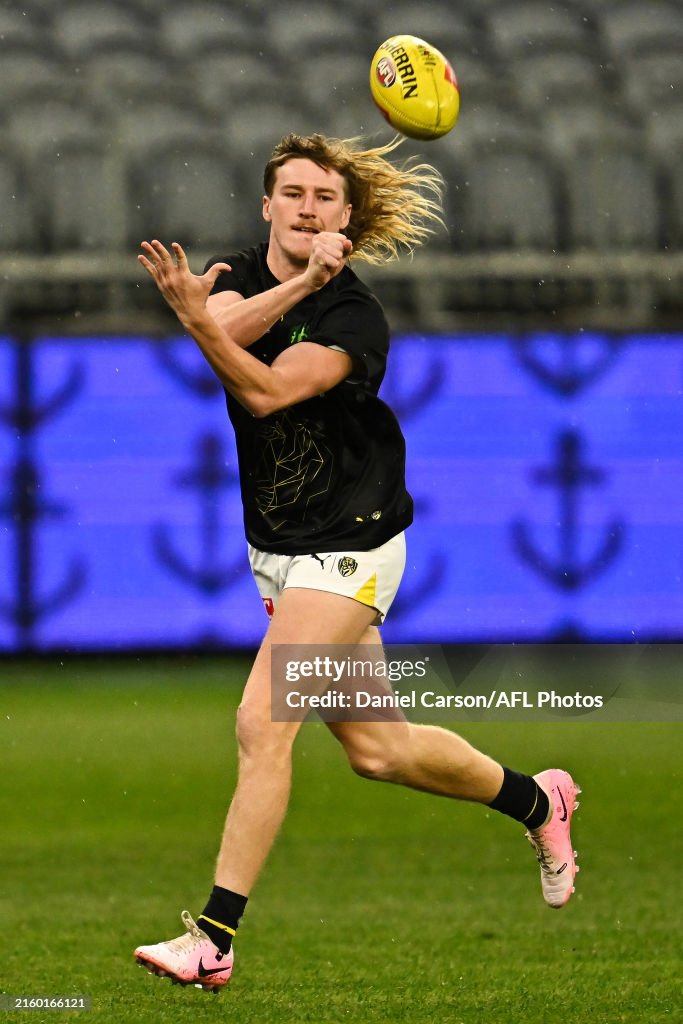Hugo Ralphsmith Hugo Ralphsmith of the Tigers warms up during the 2024 AFL Round 17 ...