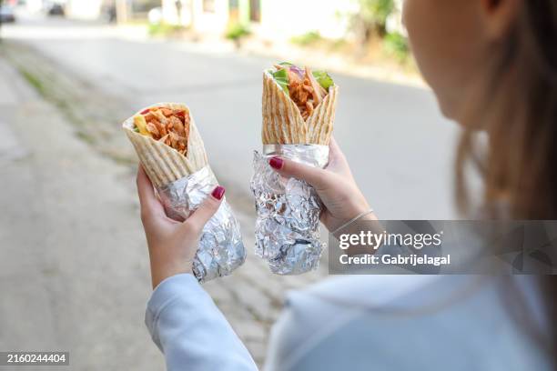 giros - kebab stock-fotos und bilder
