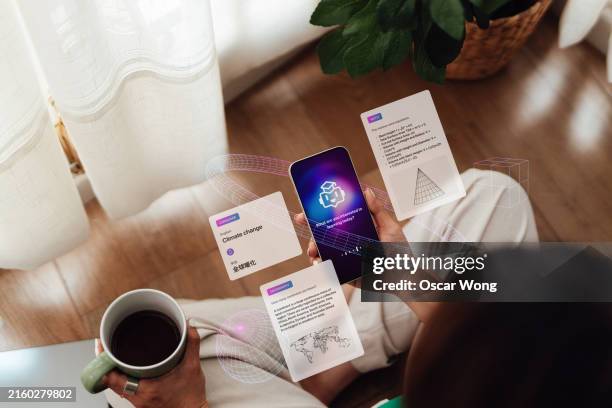 learning with ai knowledge assistant on smartphone - meios de comunicação imagens e fotografias de stock