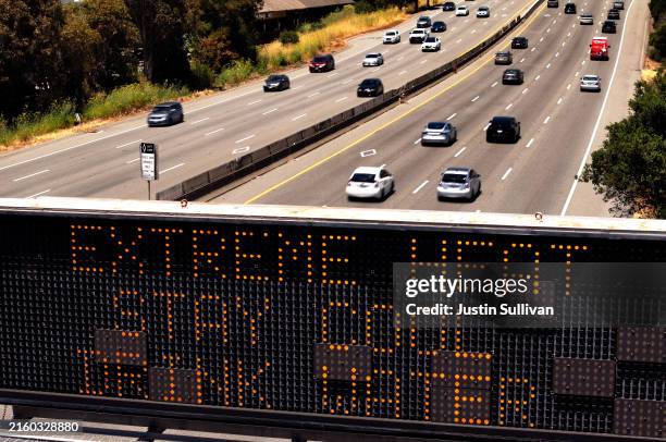 Highway Changeable Message Sign 105 101 Freeway Sign Stock Photos, High-Res Pictures, and Images ...