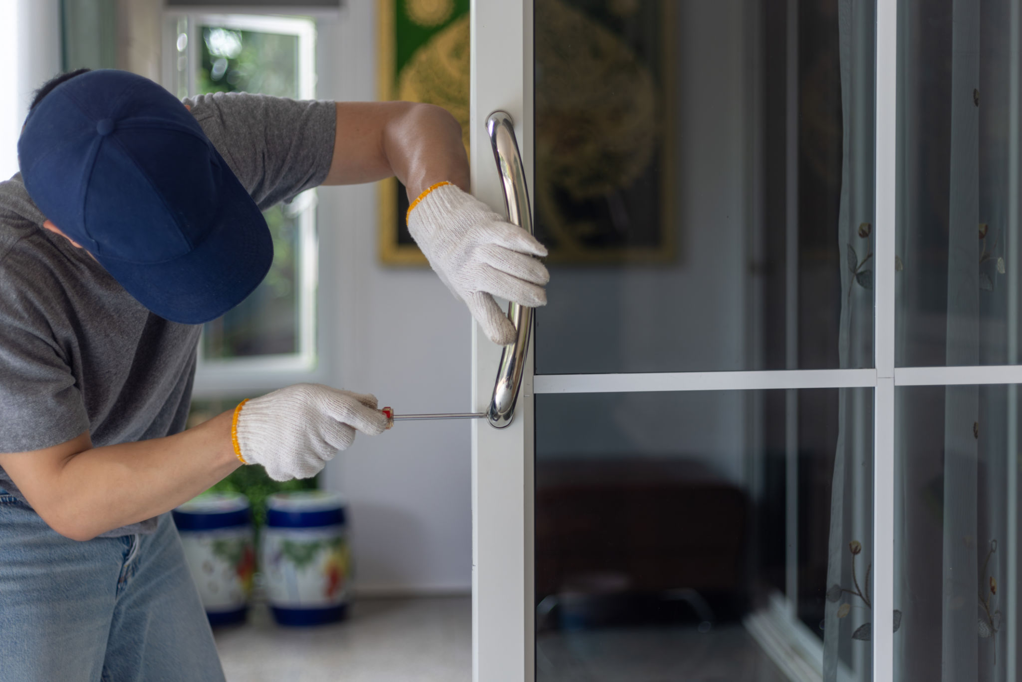 commercial locksmith