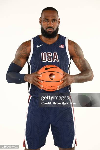 James 4,190 Lebron James Portrait Stock Photos, High-Res Pictures, and Images ...